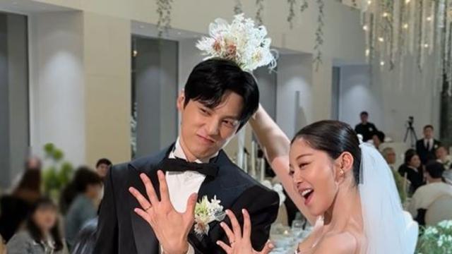 '10년 열애' 김가은♥윤선우, 결혼식 현장 공개…이선빈 깜짝 축가까지