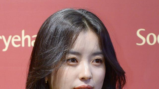 한효주도 빠졌다…“‘트랜스휴먼’ 마지막 페이지에 전율”