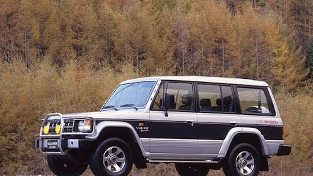 옛날 국산차중에 맘에 들었던 디자인