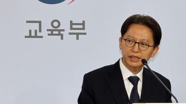 김창원 수능 출제위원장 “고교 수준에 맞춰 고르게···적정 난이도 수준”
