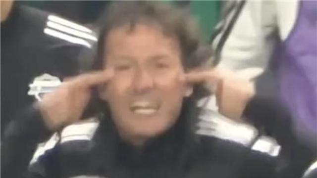 '정말 인종차별?'…전북 외국인 코치 손동작 논란 K리그 상벌위로