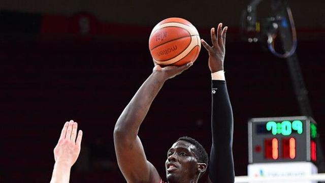 프로농구 정관장, DB 제압하고 공동 1위 도약…소노는 첫 연승