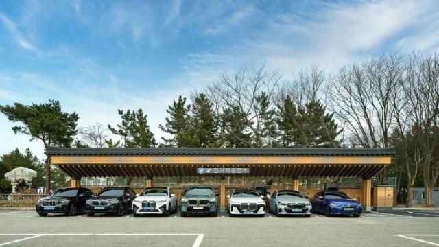 BMW코리아, 1~10월 전동화 차량 9454대 판매… 전년比 15.6% 증가