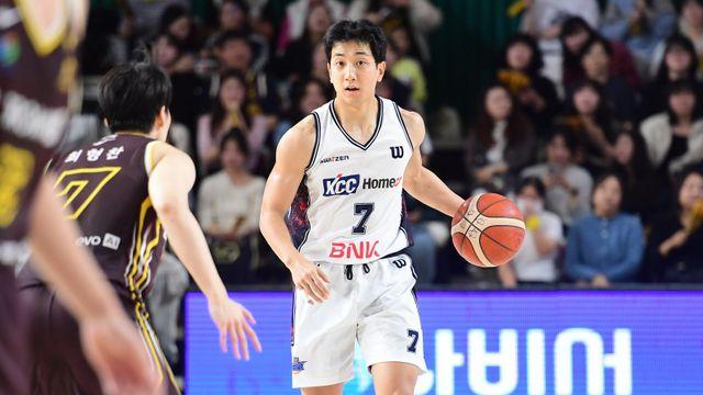 사공 많은 KCC, 돌아온 허훈… ‘왕좌 탈환’ 원하는 슈퍼팀 위력 보여야 할 때