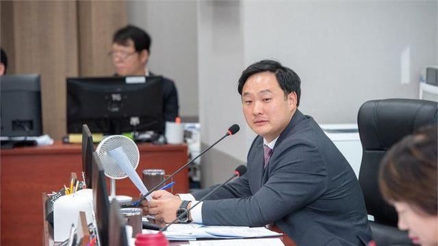 경기도의회 고준호 의원 “변호사 자문자료 제출 거부, 지방자치법 무시한 행정” 강력 비판