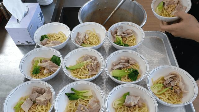 남극 연구대원들이 먹는다는 빈약한 메뉴들