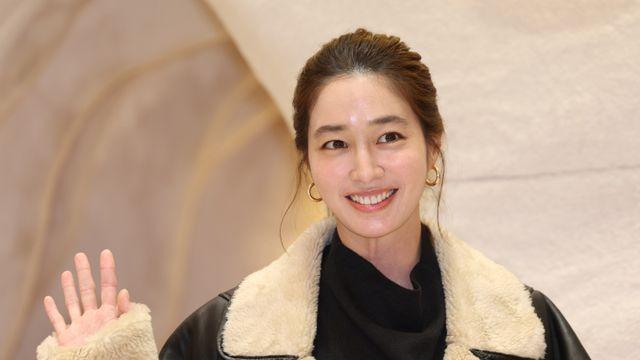 이민정, 컨디션 난조에 결국 병원行…”♥이병헌은 출장”