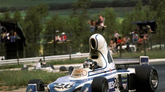 뭔가 심하게 잘못된 F1 자동차 모음집