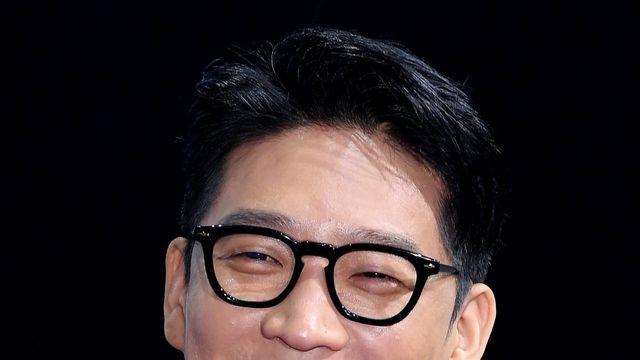 MC몽, 히틀러 해명·극단적 시도 고백 후…신곡 공개 