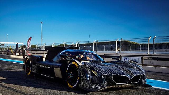 BMW M 하이브리드 V8, 데이토나 IMSA 테스트에서 첫 공개
