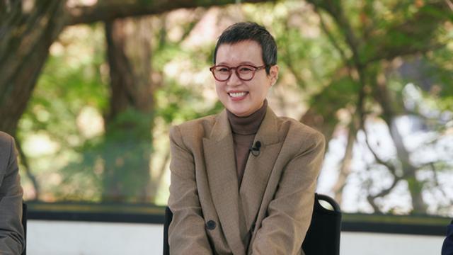 박미선, '암투병' 후 10개월만 복귀 