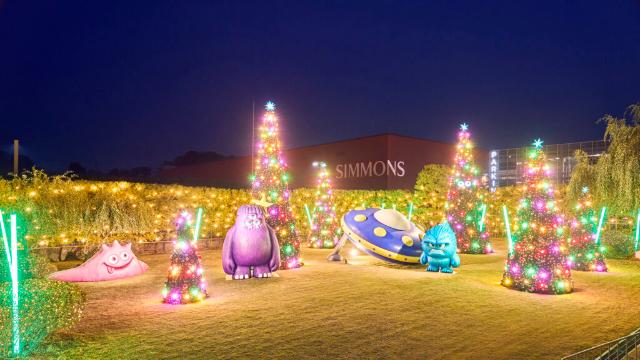 몬스터 & UFO 등장! 시몬스 테라스의 이색 크리스마스 파티