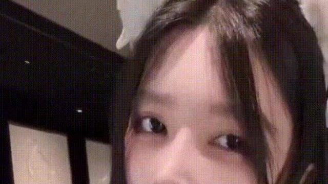 남친이 좋아하는 선물주는 여자친구