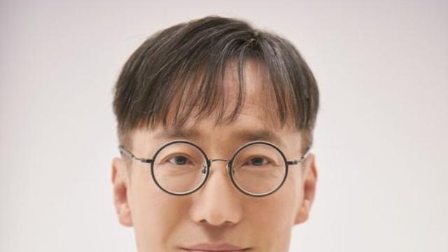 '명품 조연' 정재성, '판사 이한영' 캐스팅…지성 父 된다 [공식]