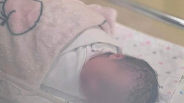 한민용 앵커, 2.9㎏ 쌍둥이 출산 