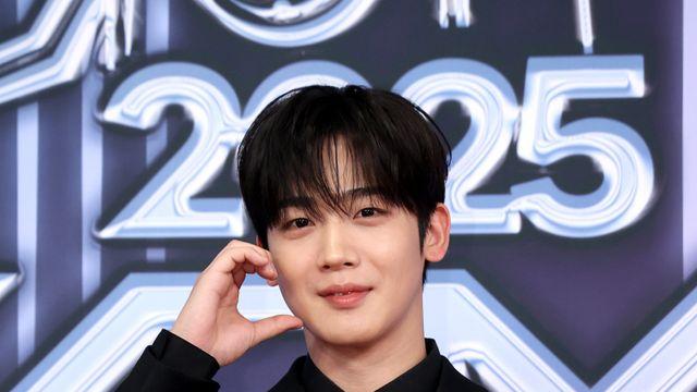 김요한, 오늘은 시상자로 참석… 훈훈함 폭발 [2025 KGMA]