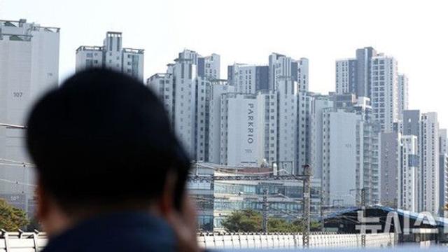 연말 다가오자 주담대 더 꽁꽁…은행권 대출 한파