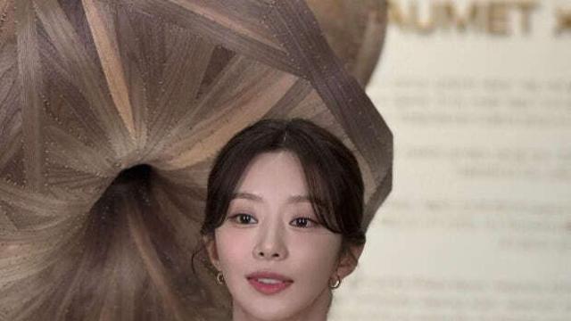 이주빈 볼 때마다 신기한 거