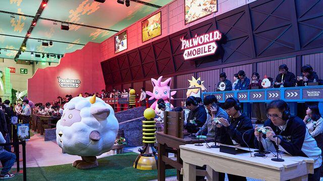 크래프톤, 지스타 1일차 7000명 몰렸다…팰월드 모바일 3시간 대기줄