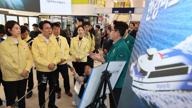종묘 이어 한강으로…김민석 총리 