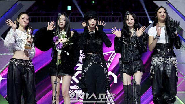 미야오, IS루키상 주인공…“테디 감사, 멋진 무대 보여드릴 것” [2025 KGMA]