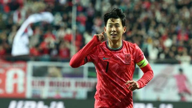 환상 프리킥으로 균형 깬 '캡틴' 손흥민 