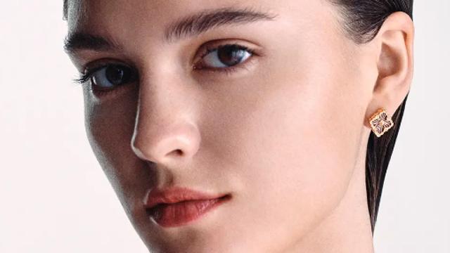 홀리데이를 빛내는 하이 주얼리 & 워치 컬렉션 6