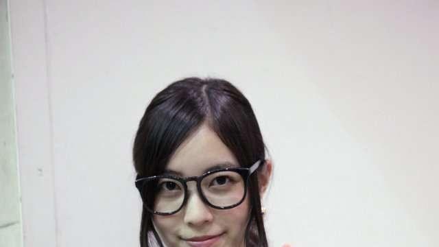 일본 여자들 안경 쓸 때 국룰