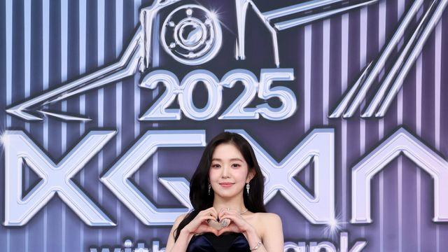 레드벨벳 아이린 “오랜만에 MC로 인사+무대도 준비했어요” [2025 KGMA]
