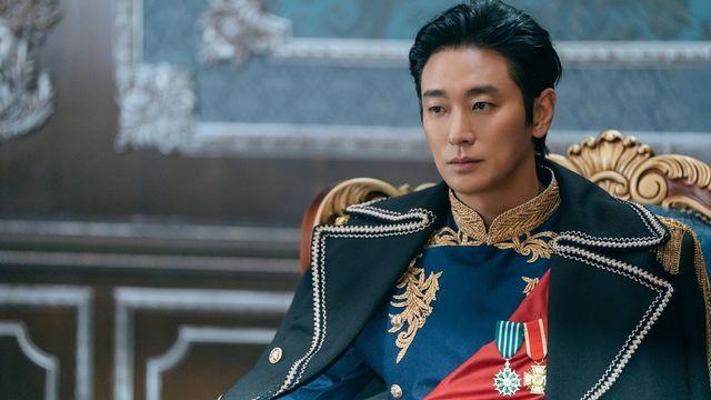 나치 훈장 사용 논란 뜬 ‘한국 드라마’…제작사 측 사과 후 재발 방지 약속