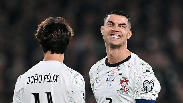 ‘이게 맞아?’ “호날두 레드카드 과해, 카메라 각도상 팔꿈치로 보이는 것 ”포르투갈 감독 옹호