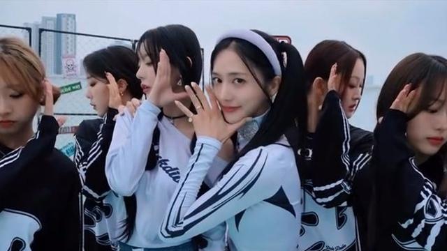 한류스타 최연청, 출산 5개월 만에 26kg 감량→걸그룹 RiRi 데뷔