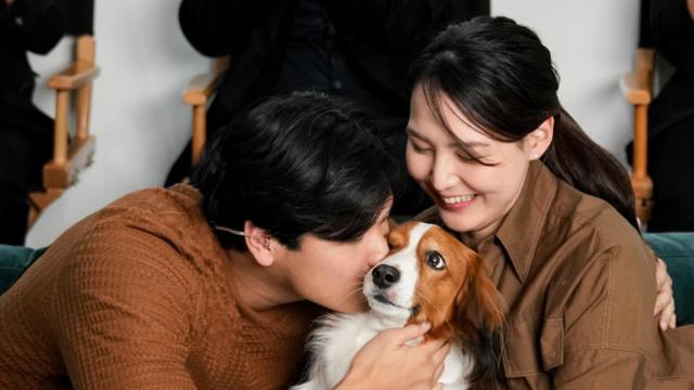 사랑 못 받는 아내 ?은은한 내조?...오타니 MV P수상 장면→미·일 다른 해석