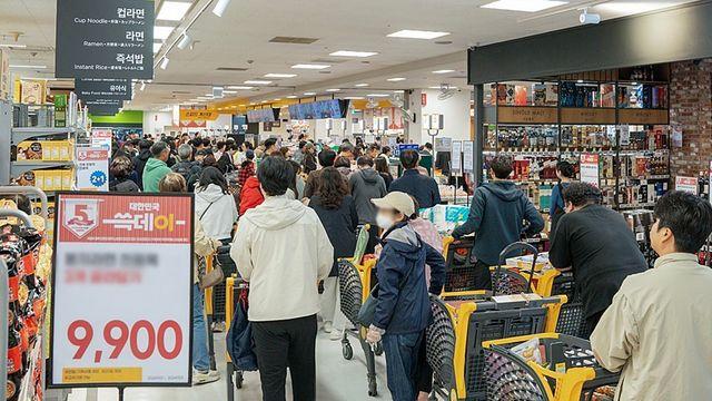 40톤 물량 완판될 듯…이마트서 30% 할인 너도나도 사간다는 '이 상품'