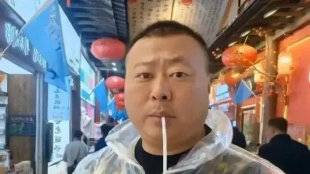 칭따오에서 나온 패딩 점퍼,,