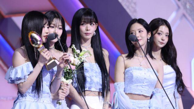 프로미스나인, 베스트 뮤직 10 수상 “열심히 달려준 멤버들에 감사” [2025 KGMA]