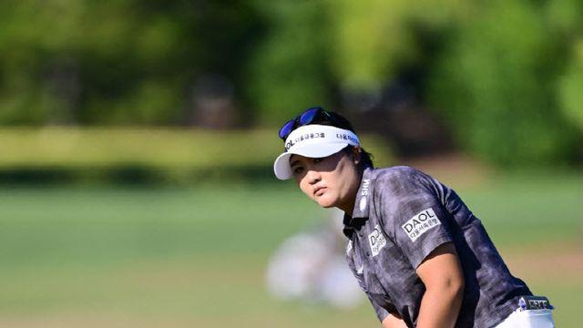 “오후 그린이 울퉁불퉁해서”…유해란, 2R는 1타 차 공동 3위로 하락