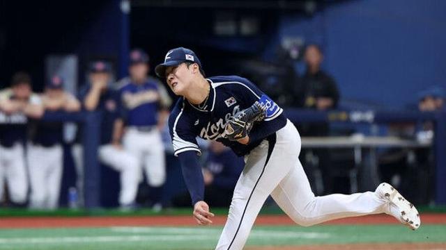 '인간 심판' 판정에 더 흔들린 마운드…'한 수 위' 일본 만나 '와르르'