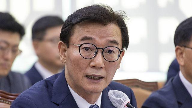 전재수 해수장관, HMM 노조 만났다…'부산이전' 반대의견 들어