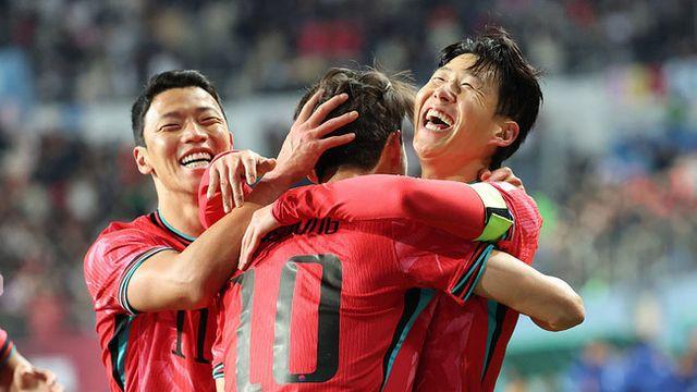 “손흥민은 프리킥의 달인!”…볼리비아 상대로 환상 선제골→MLS는 “LAFC 팬들은 익숙해” 조명