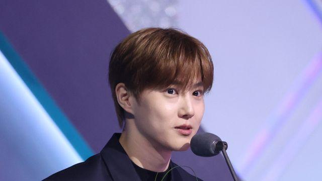 수호, 빅크 글로벌스타상 “팬투표 상이라 더 뜻깊어…엑소, 12월 팬미팅” [2025 KGMA]