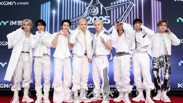 스트레이 키즈 “보여준 적 없는 무대 준비” [2025 KGMA]