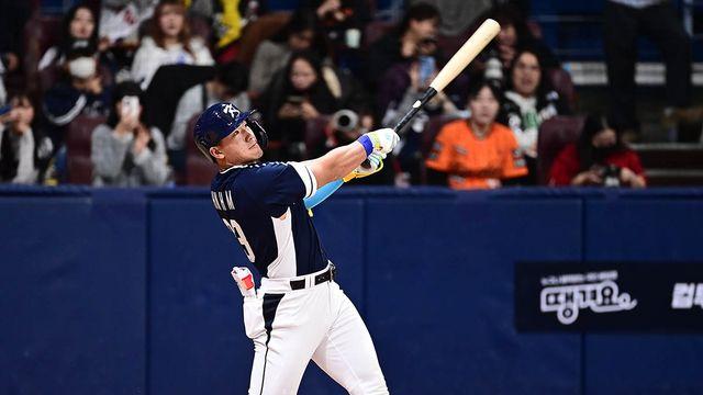 [속보] '도쿄돔서 쾅쾅' 안현민-송성문, 日 상대 백투백 홈런 폭발!…한국 4회 3-0 리드