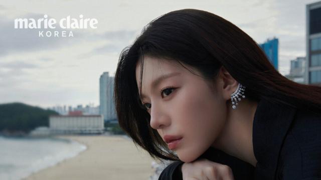 샤넬과 고윤정이 함께한 영화적 순간 #1 | 마리끌레르