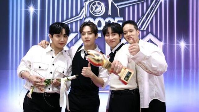 비투비, '2025 KGMA' 베스트 보컬상 수상….