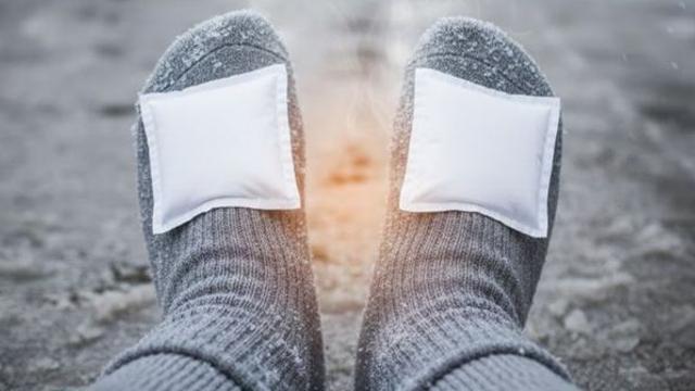 추울 때 진짜 고통스러운 '발 시림', 당장 써먹을 수 있는 6가지 꿀팁