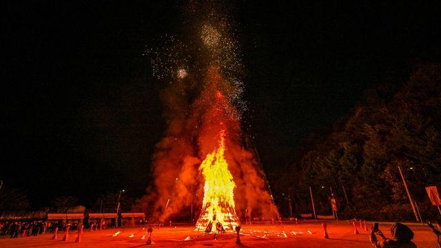 은빛 억새와 붉은 단풍의 향연…'45일 여정' 민둥산 축제 폐막