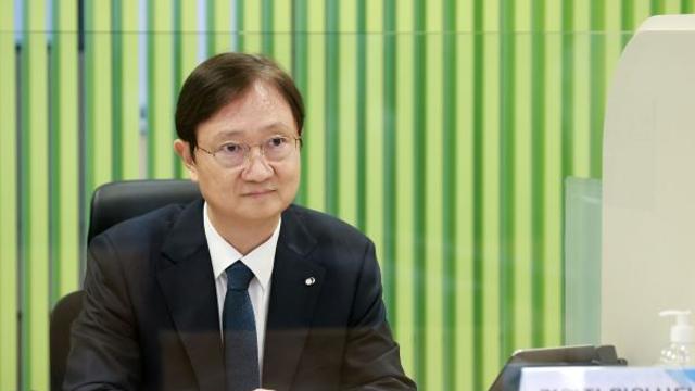 불붙은 트리아논…이찬진 '소비자 보호', 대신證에 공염불 되나