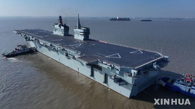 中경항모 쓰촨함, 첫 해상시험 마치고 귀항