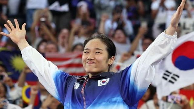 '이럴 수가' 안세영 사라지니 깜짝 행운이→'배드민턴 여제' 불멸의 대기록 왜 포기했나?…10위권 선수들 돌연 '우승 찬스'